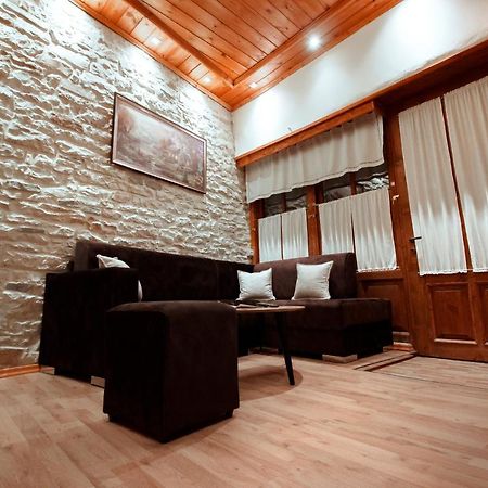 Duplex Apartment Viktoria Gjirokastër Exterior foto