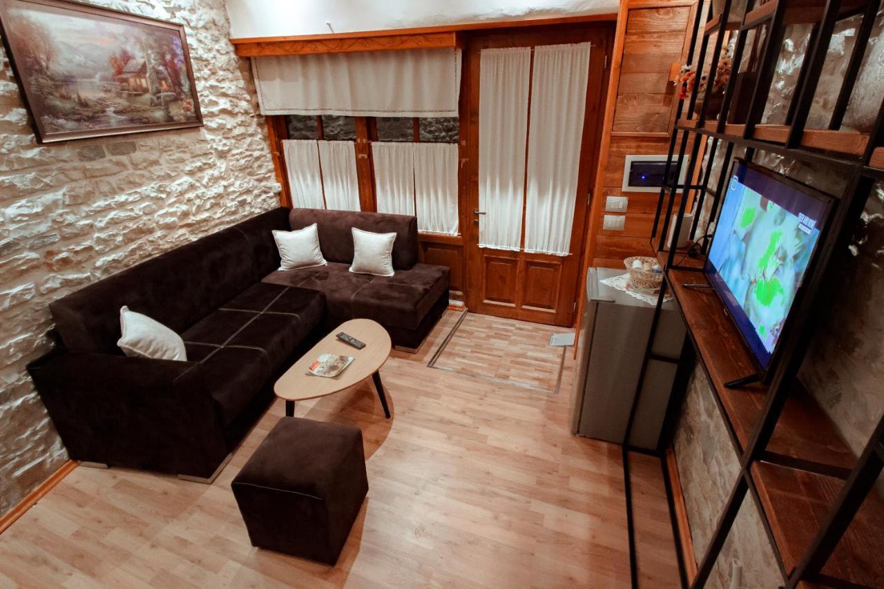 Duplex Apartment Viktoria Gjirokastër Exterior foto